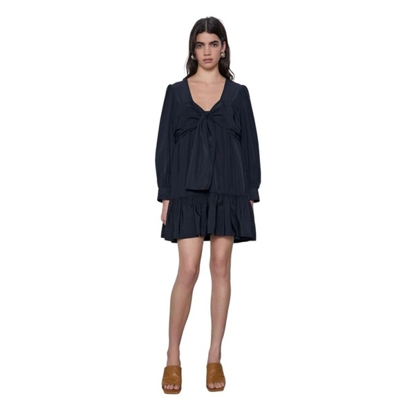 Zara Dress Women's Size Small Oversized Black Long Sleeve Mini Bow Tiered Ruffle - Picture 1 of 13